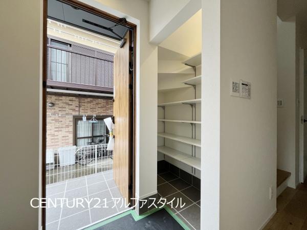 綾瀬市深谷上７丁目の新築一戸建