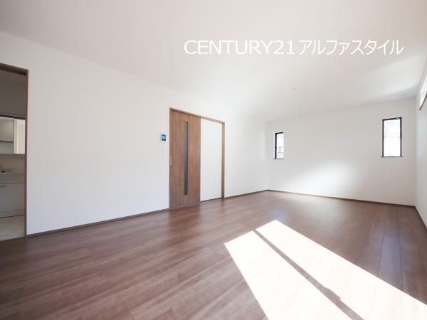 海老名市杉久保北５丁目の新築一戸建