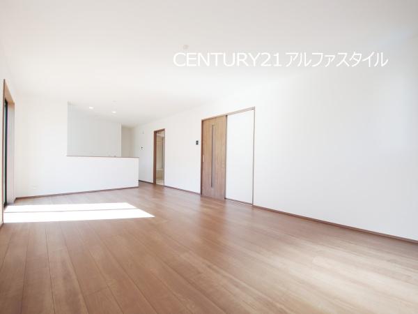 海老名市杉久保北５丁目の新築一戸建