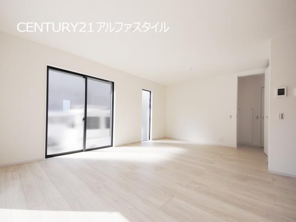 大和市中央６丁目の新築一戸建