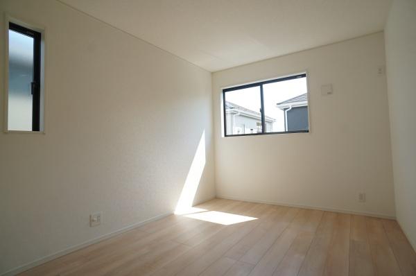 常総市新石下の新築一戸建
