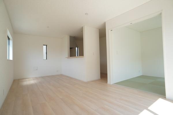 常総市新石下の新築一戸建