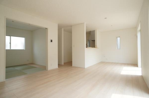 守谷市松前台７丁目の新築一戸建