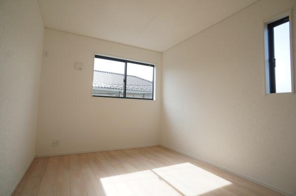 常総市豊岡町の新築一戸建