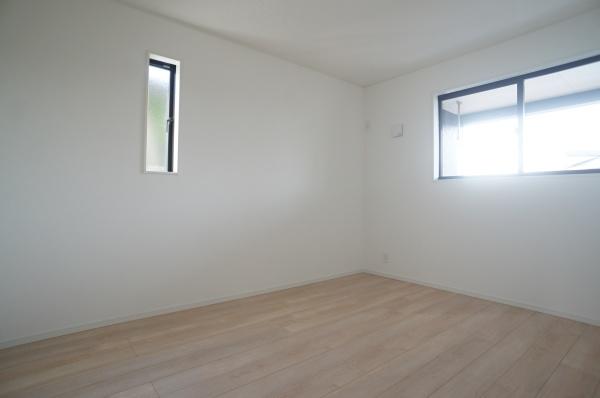 牛久市下根町の新築一戸建