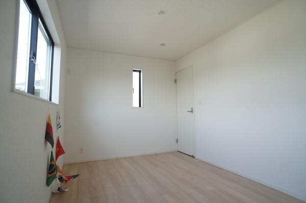 牛久市下根町の新築一戸建