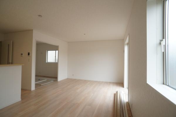 土浦市乙戸南３丁目の新築一戸建