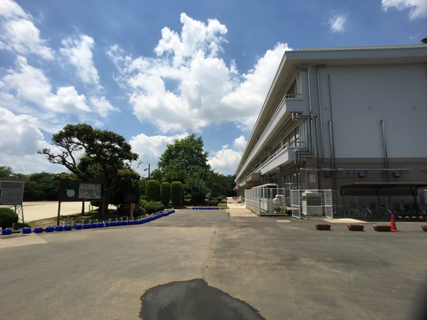 守谷市百合ケ丘2丁目の土地(守谷市立黒内小学校)