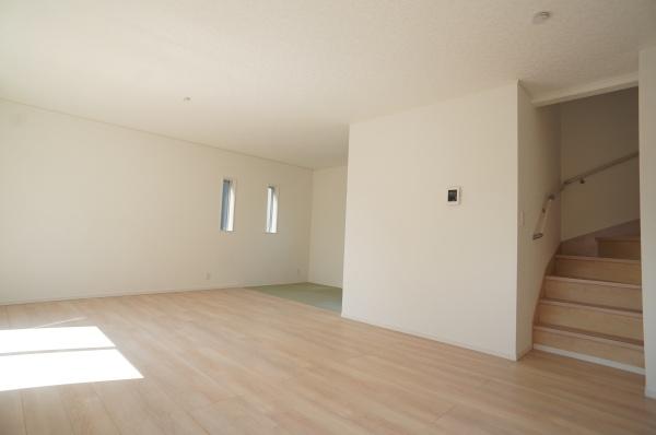 常総市新石下の新築一戸建