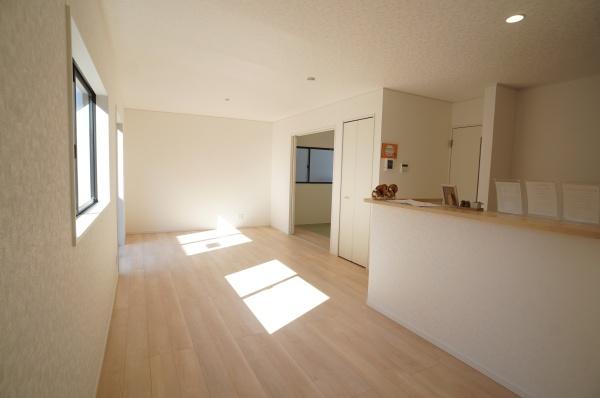 龍ケ崎市城ノ内３丁目の新築一戸建