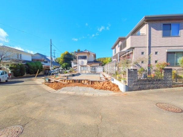 土浦市中高津２丁目の新築一戸建