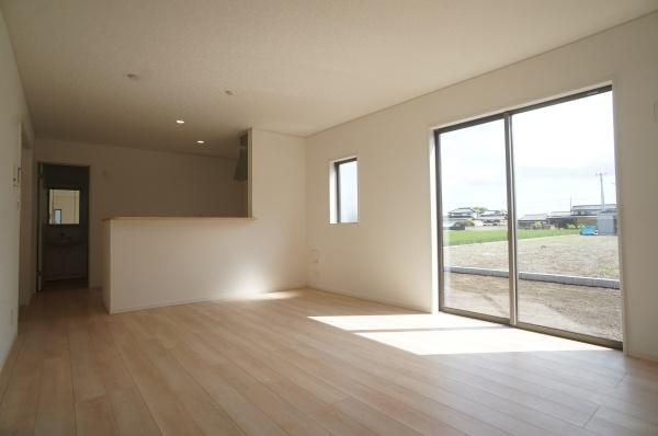 常総市新石下の新築一戸建