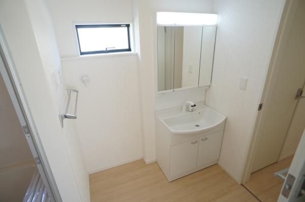 かすみがうら市下稲吉の新築一戸建