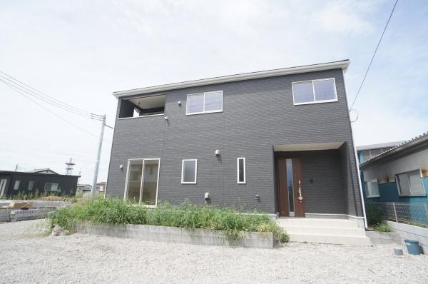 常総市水海道諏訪町の新築一戸建