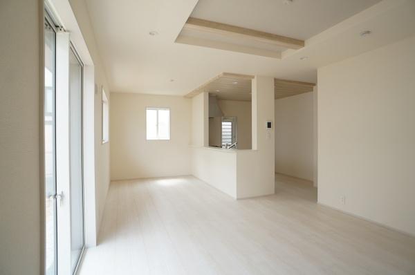 土浦市小岩田東２丁目の新築一戸建