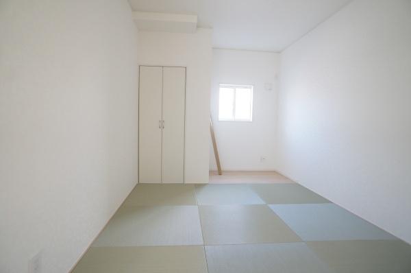 土浦市小松１丁目の新築一戸建