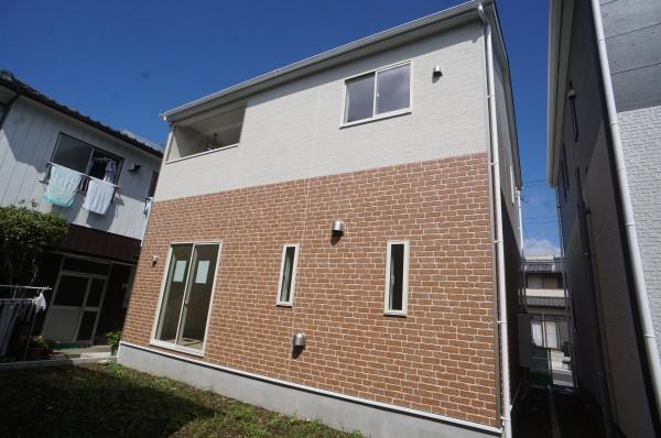 土浦市小松１丁目の新築一戸建