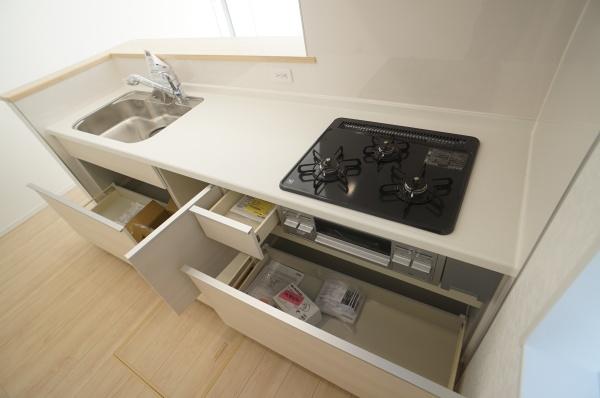 土浦市小松１丁目の新築一戸建