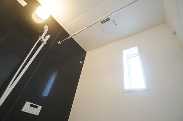 土浦市小松１丁目の新築一戸建