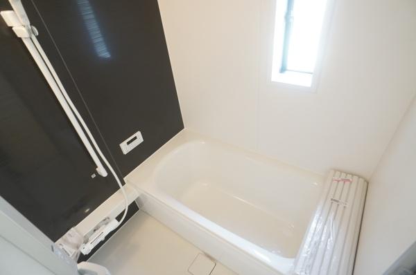 土浦市小松１丁目の新築一戸建