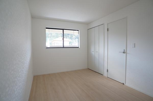 土浦市小松１丁目の新築一戸建