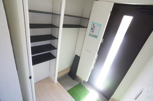 土浦市小松１丁目の新築一戸建