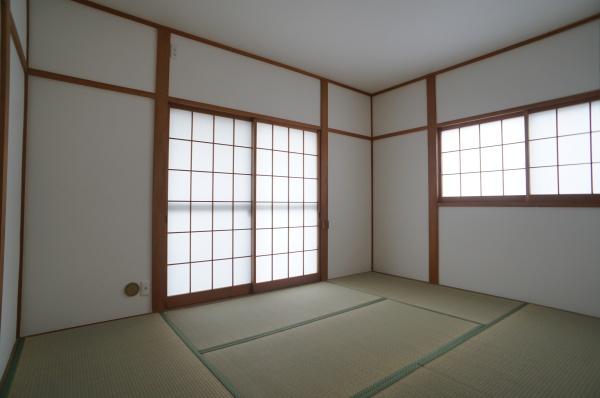 牛久市神谷６丁目の中古一戸建て