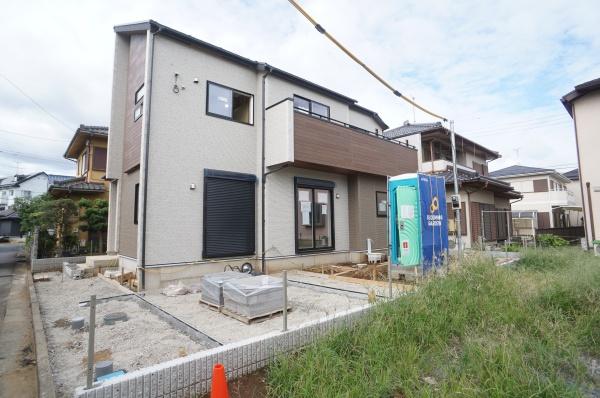 牛久市栄町６丁目の新築一戸建
