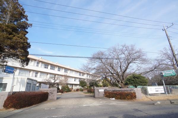 牛久市小坂町の新築一戸建(牛久市立おくの義務教育学校)
