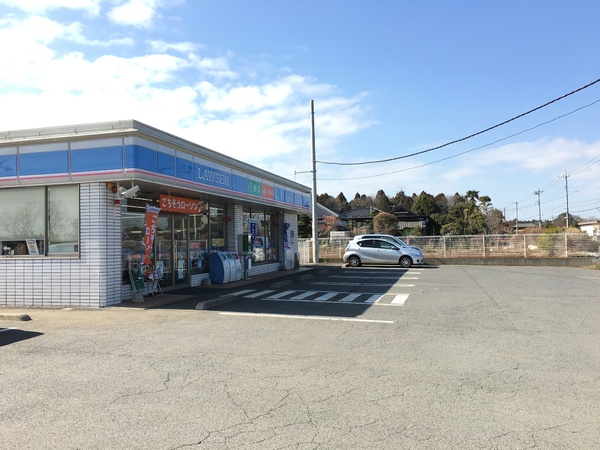 牛久市小坂町の新築一戸建(ローソン牛久小坂町店)