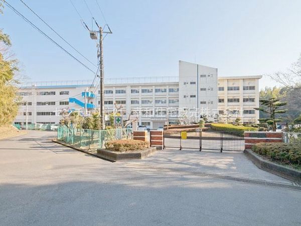 我孫子市新木野３丁目の新築一戸建(我孫子市立湖北中学校)