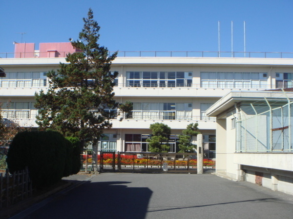 取手市谷中の新築一戸建(取手市立六郷小学校)