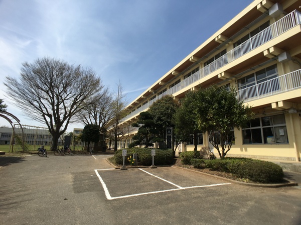 土浦市右籾の新築一戸建(土浦市立右籾小学校)