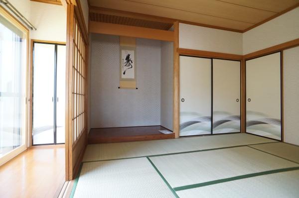 牛久市栄町４丁目の中古一戸建て