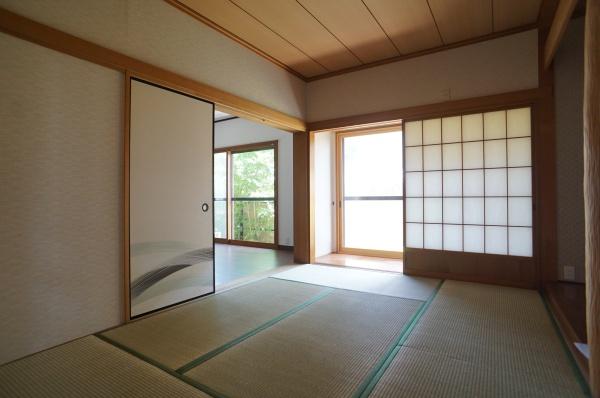 牛久市栄町４丁目の中古一戸建て