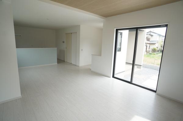 守谷市立沢の新築一戸建