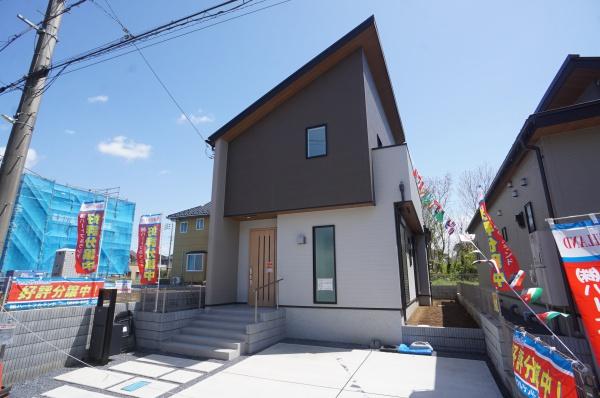龍ケ崎市城ノ内３丁目の新築一戸建
