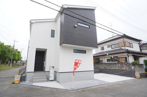 牛久市刈谷町１丁目の新築一戸建