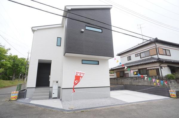 牛久市刈谷町１丁目の新築一戸建