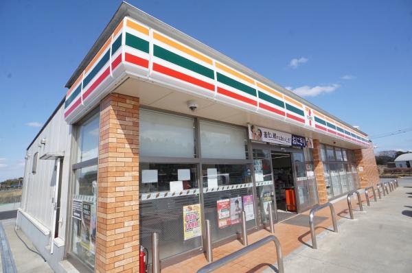 龍ケ崎市長山7丁目の新築一戸建(セブンイレブン牛久女化南店)
