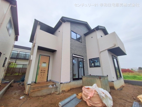 土浦市中の新築一戸建