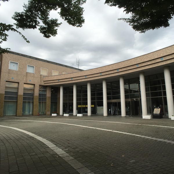 守谷市百合ケ丘2丁目の土地(守谷市役所)
