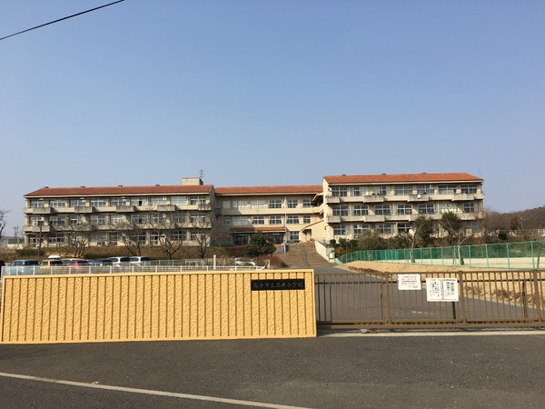 取手市ゆめみ野3丁目の新築一戸建(取手市立高井小学校)
