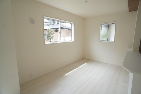 牛久市南７丁目の新築一戸建