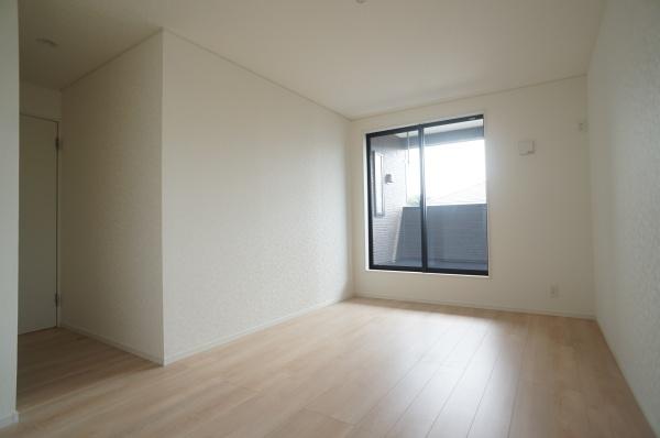 牛久市岡見町の新築一戸建