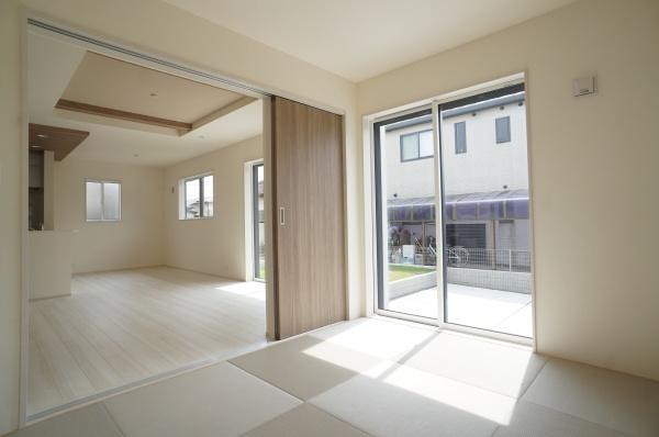 牛久市南４丁目の新築一戸建