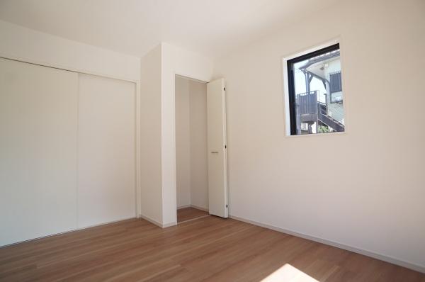 牛久市田宮町の新築一戸建(洋室)