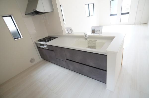 我孫子市青山台２丁目の新築一戸建