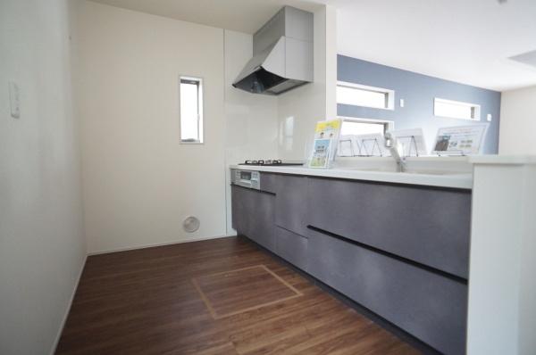 我孫子市青山台２丁目の新築一戸建