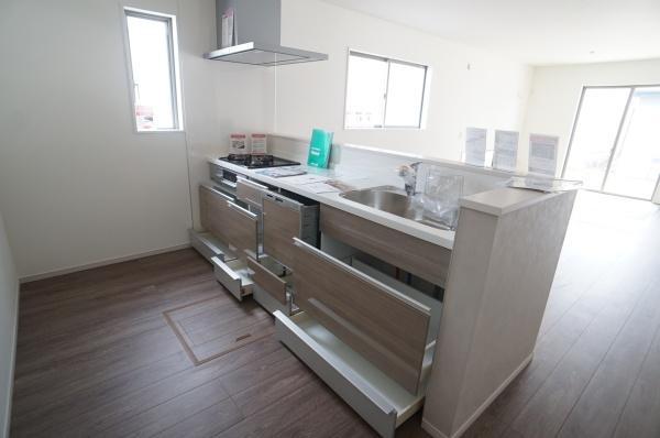 牛久市牛久町の新築一戸建